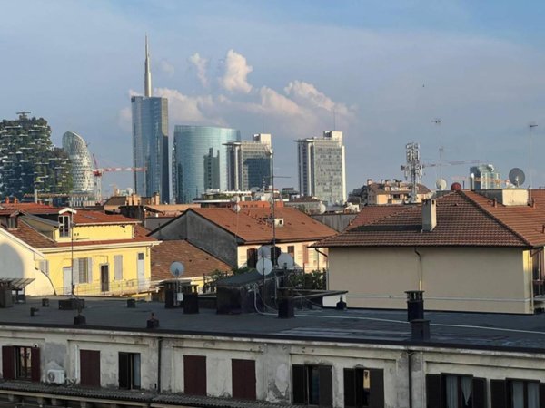 appartamento in vendita a Milano in zona Isola