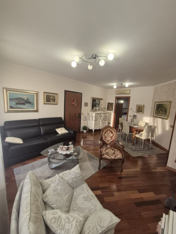 appartamento in vendita a Milano in zona Bovisasca