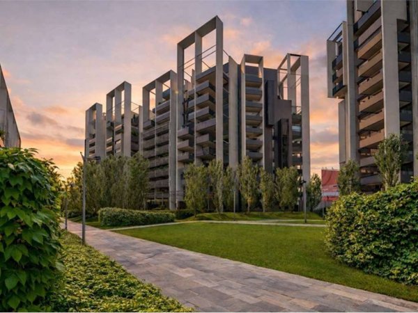 appartamento in vendita a Milano in zona Sempione