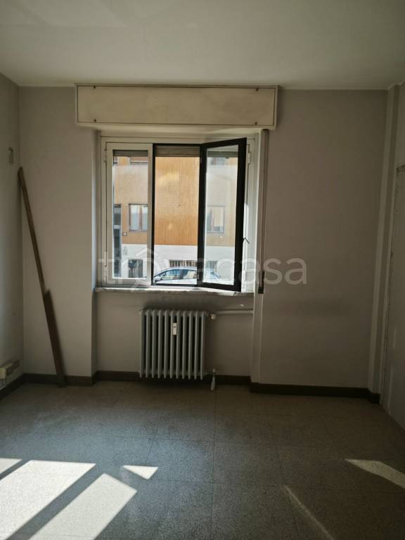 appartamento in vendita a Milano in zona Barona