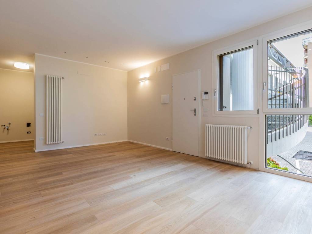 appartamento in vendita a Milano in zona Ghisallo