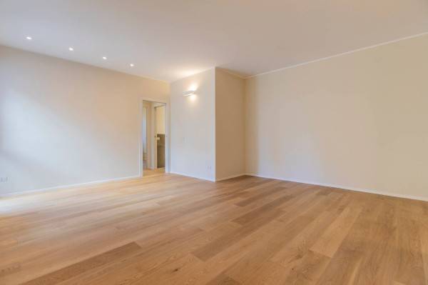 appartamento in vendita a Milano in zona Ghisallo