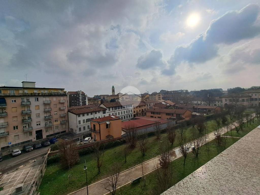 appartamento in vendita a Milano in zona Affori