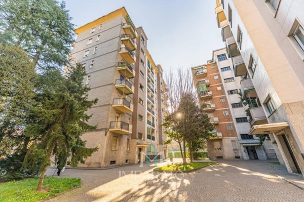 appartamento in vendita a Milano in zona Bruzzano
