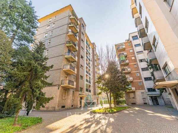appartamento in vendita a Milano in zona Bruzzano
