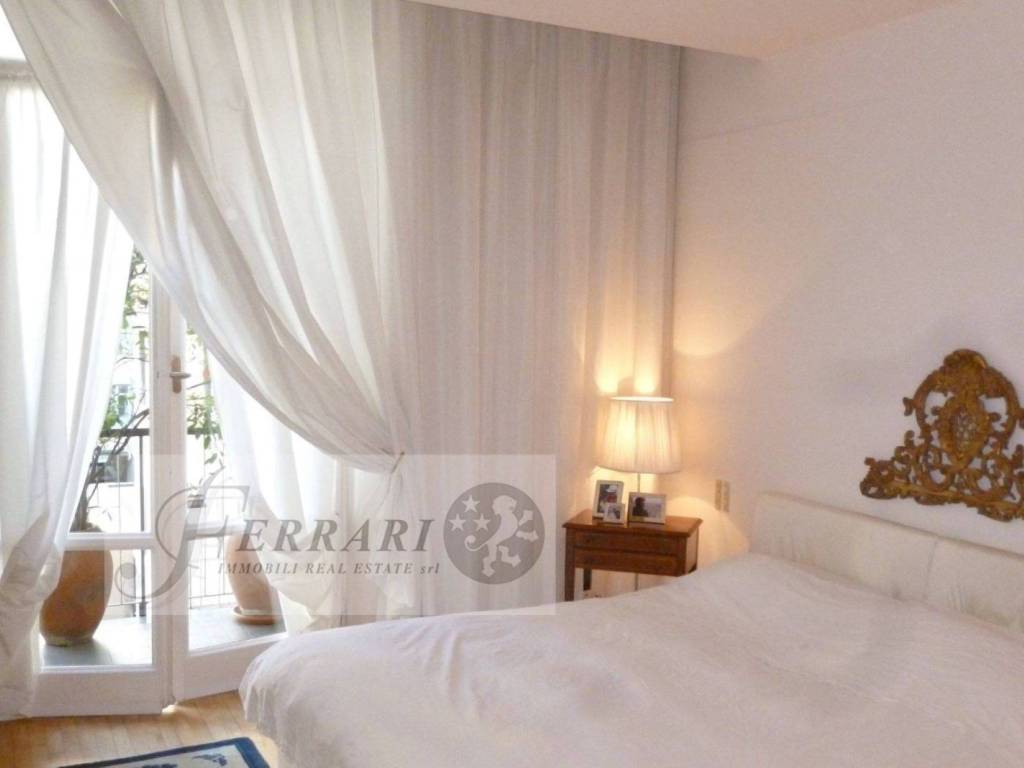 appartamento in vendita a Milano in zona Guastalla