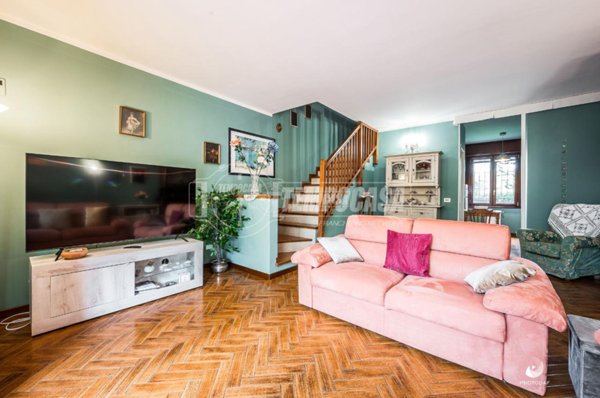 appartamento in vendita a Milano in zona Vigentino