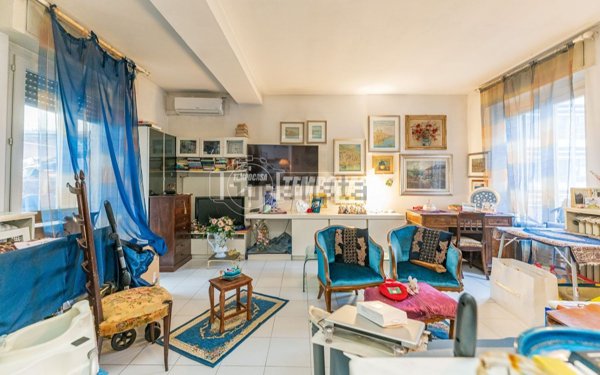 appartamento in vendita a Milano in zona Isola