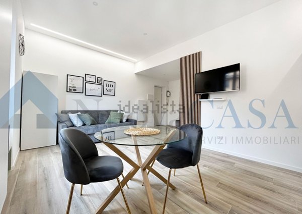 appartamento in vendita a Milano in zona Porta Genova