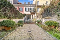casa indipendente in vendita a Milano in zona Porta Venezia