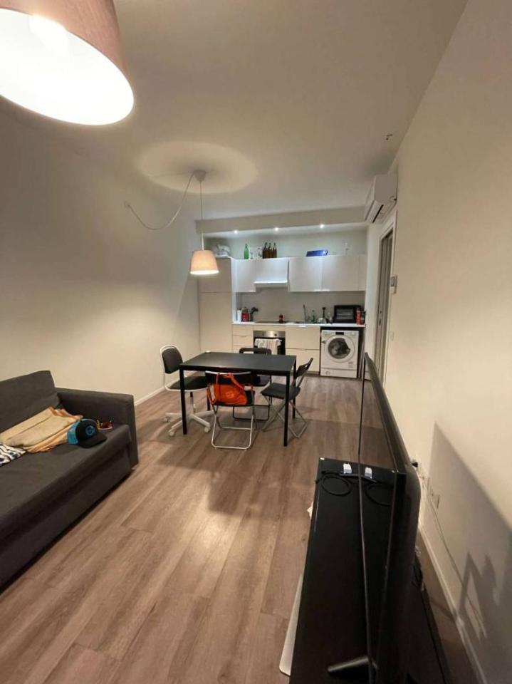 appartamento in vendita a Milano in zona Bocconi