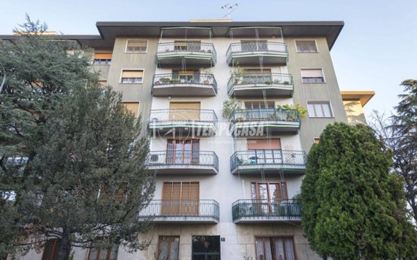 appartamento in vendita a Milano in zona Precotto