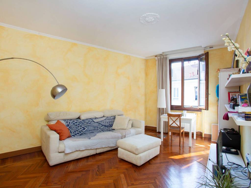 appartamento in vendita a Milano in zona Porta Romana