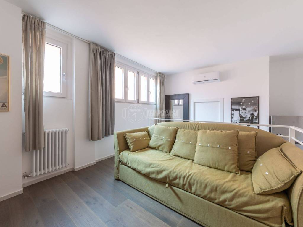 appartamento in vendita a Milano in zona Città Studi