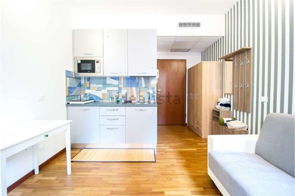 monolocale in vendita a Milano in zona Stadera