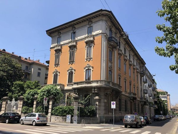 appartamento in vendita a Milano in zona Centro Storico