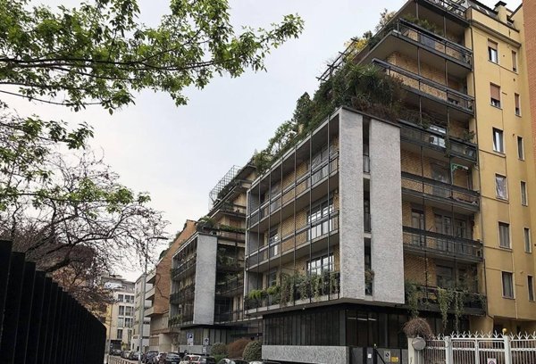 appartamento in vendita a Milano in zona Porta Vigentina