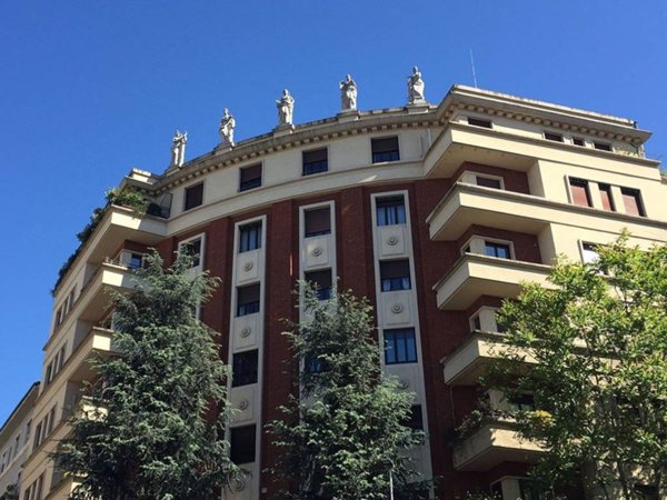 appartamento in vendita a Milano in zona Porta Vigentina