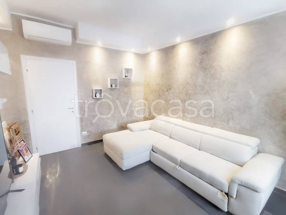 appartamento in vendita a Milano in zona Vigentino