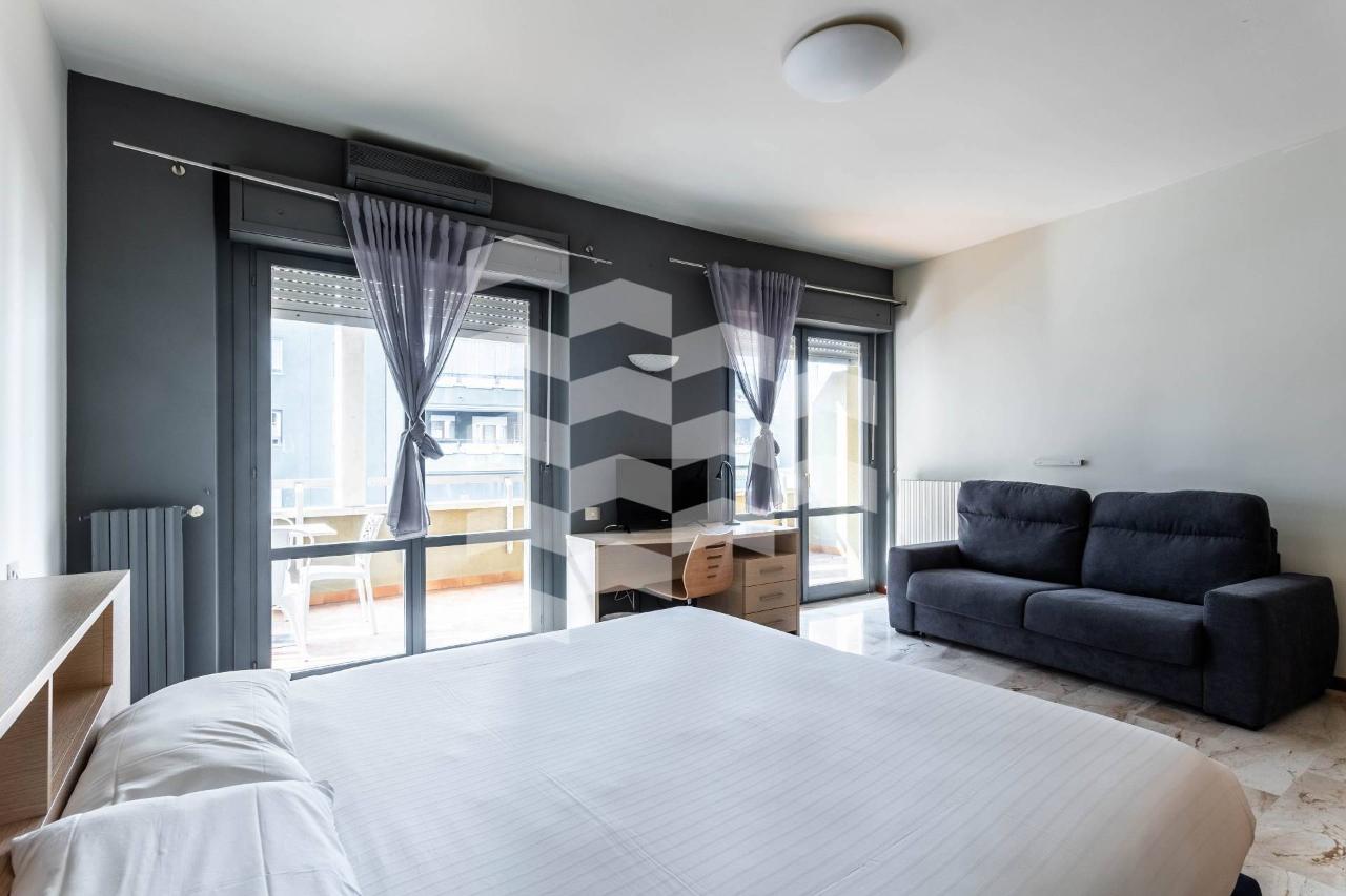 appartamento in vendita a Milano in zona Gratosoglio