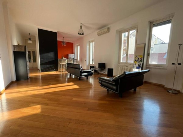 appartamento in vendita a Milano in zona Loreto