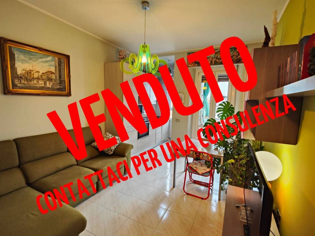 appartamento in vendita a Milano in zona Trenno