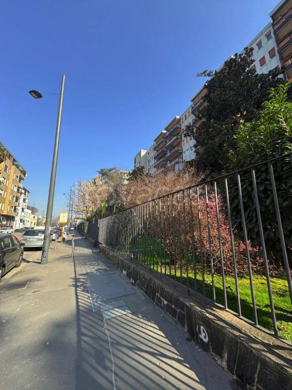appartamento in vendita a Milano in zona Città Studi