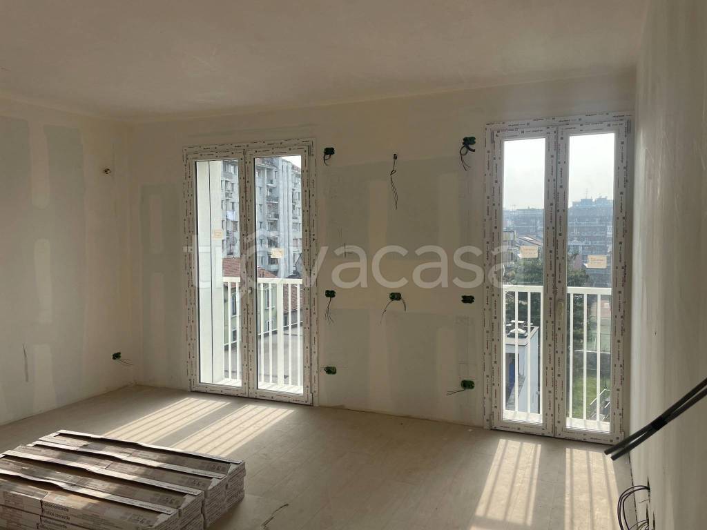 appartamento in vendita a Milano in zona Ghisolfa