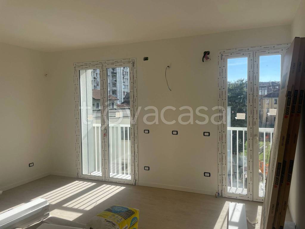 appartamento in vendita a Milano in zona Ghisolfa