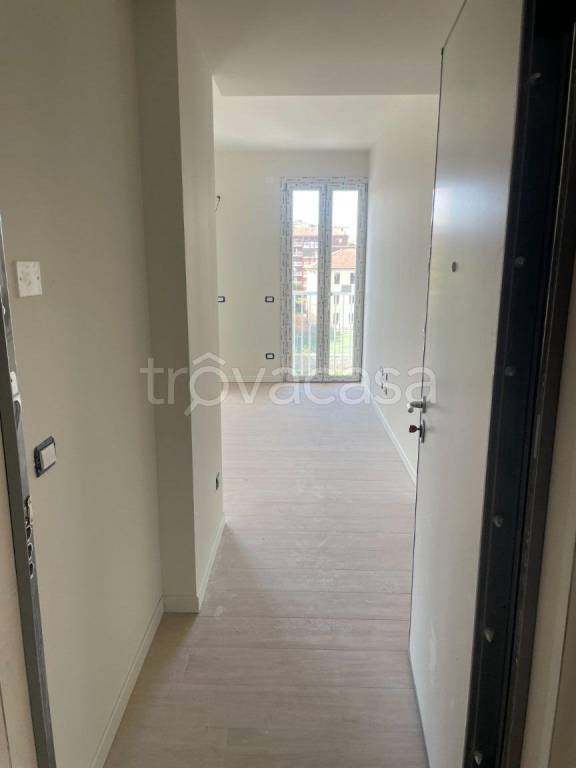 appartamento in vendita a Milano in zona Ghisolfa
