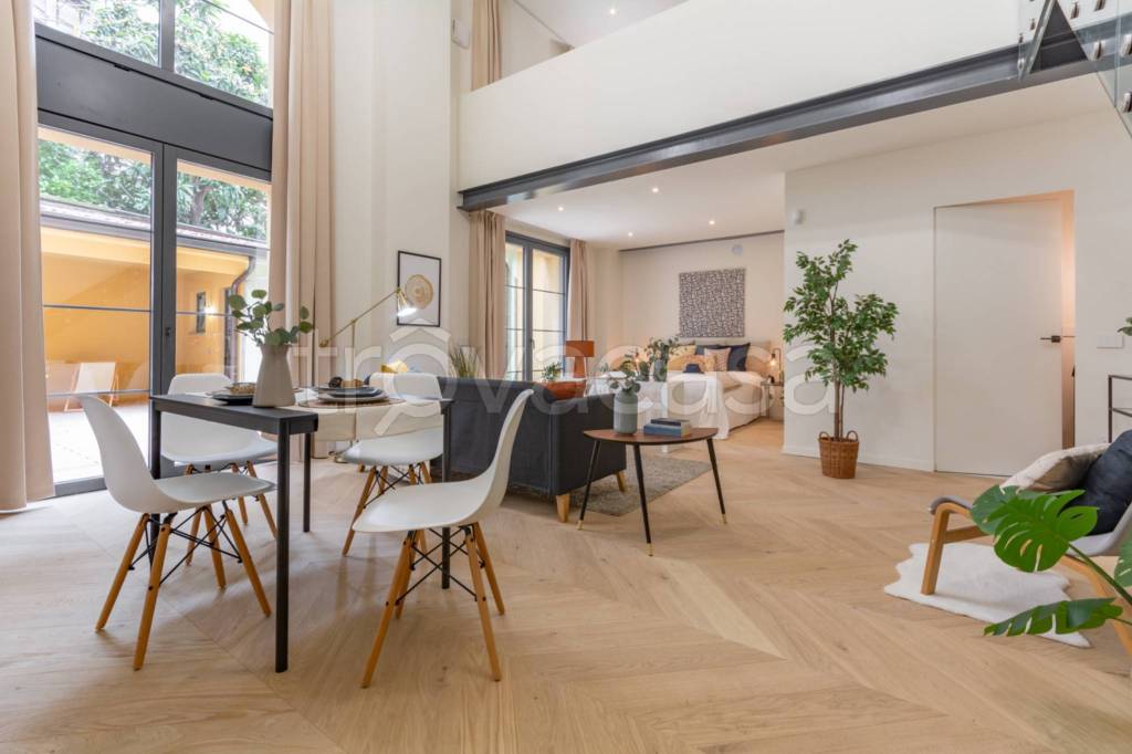 appartamento in vendita a Milano in zona Porta Venezia