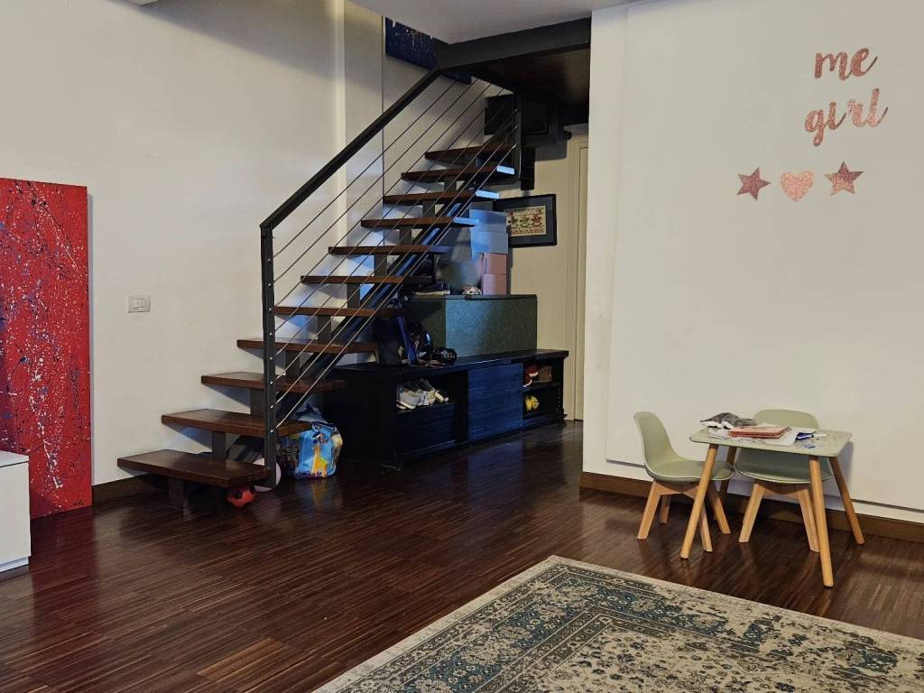 appartamento in vendita a Milano in zona Bovisa