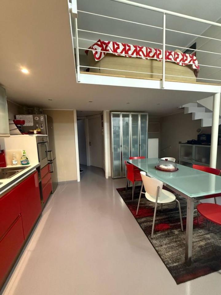 appartamento in vendita a Milano in zona Dergano
