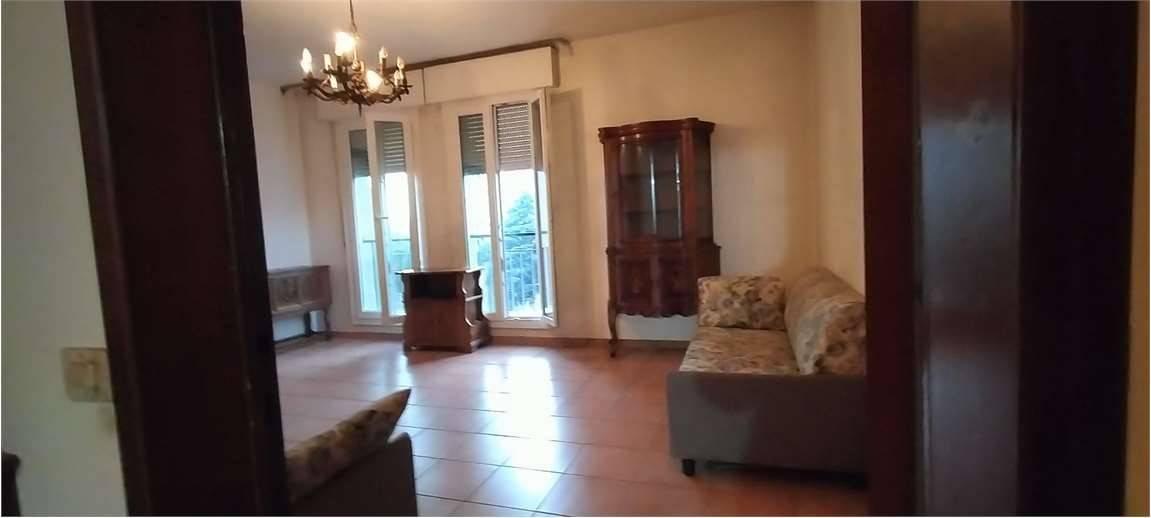 appartamento in vendita a Milano in zona Ronchetto delle Rane
