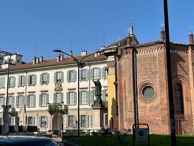 appartamento in vendita a Milano in zona Sempione