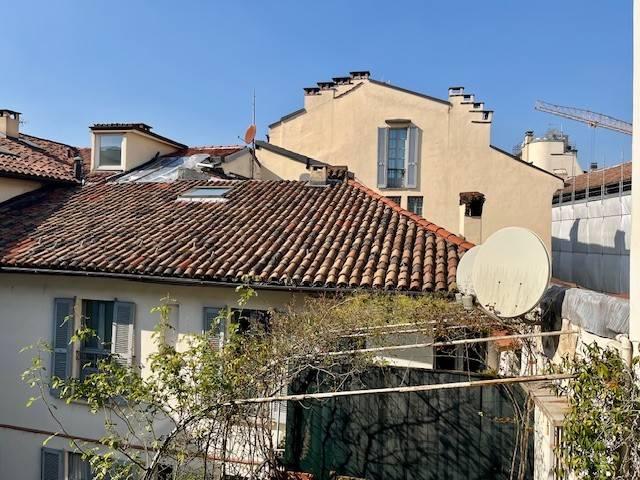 appartamento in vendita a Milano in zona Sempione