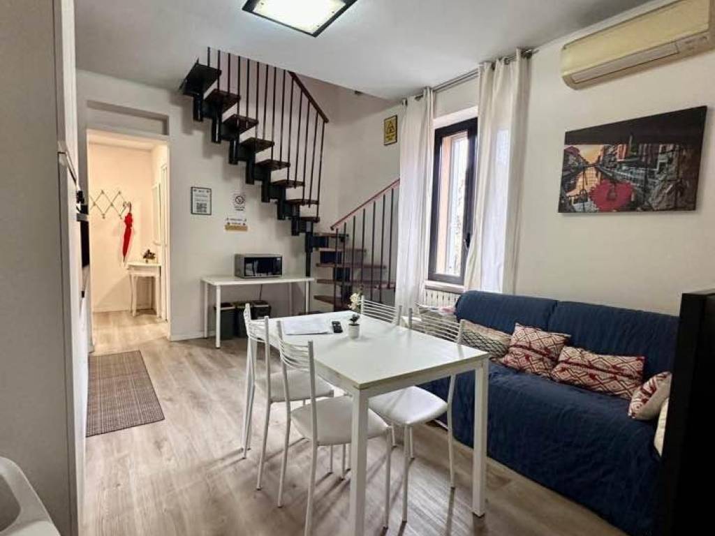 appartamento in vendita a Milano in zona Chiesa Rossa