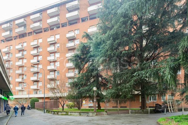 appartamento in vendita a Milano in zona QT8