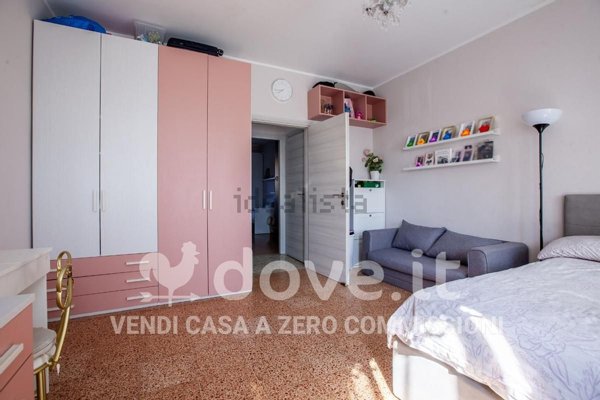 appartamento in vendita a Milano in zona Ronchetto sul Naviglio