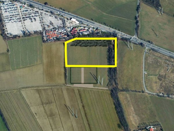 terreno edificabile in vendita a Milano in zona Baggio