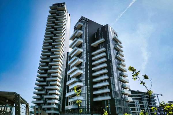 appartamento in vendita a Milano in zona Porta Nuova