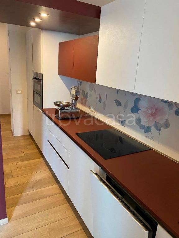 appartamento in vendita a Milano in zona San Cristoforo