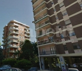 appartamento in vendita a Milano in zona Famagosta