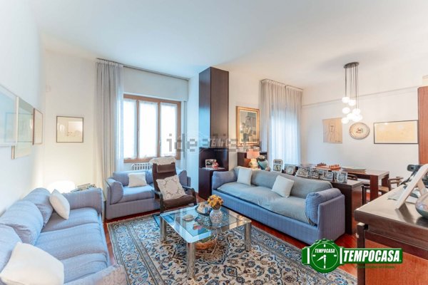 appartamento in vendita a Milano in zona Quarto Cagnino
