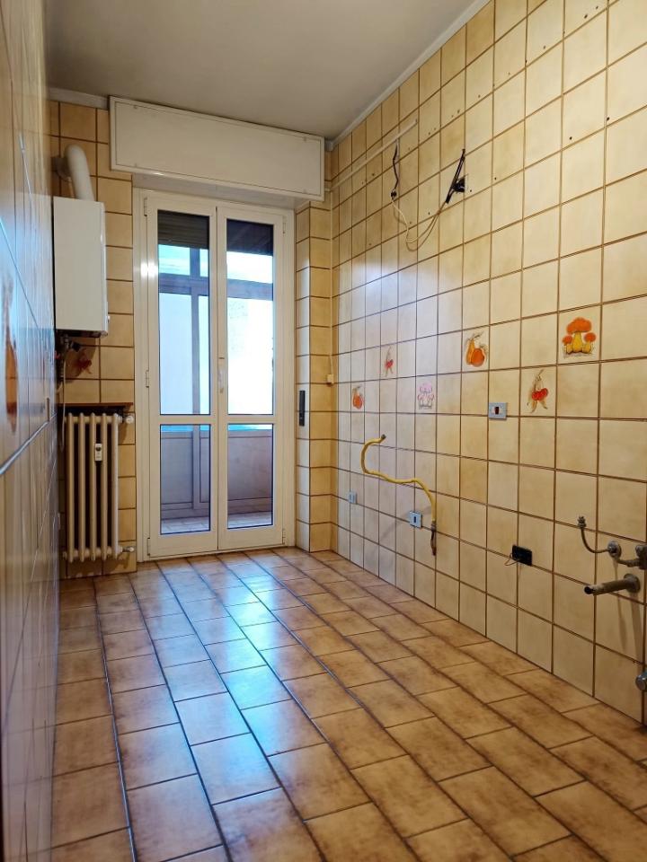 appartamento in vendita a Milano in zona Cagnola