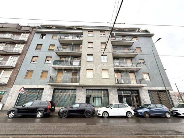 negozio in vendita a Milano in zona Porta Vittoria