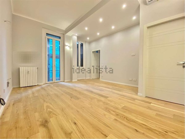 appartamento in vendita a Milano in zona Isola