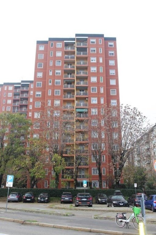 appartamento in vendita a Milano in zona Gallaratese