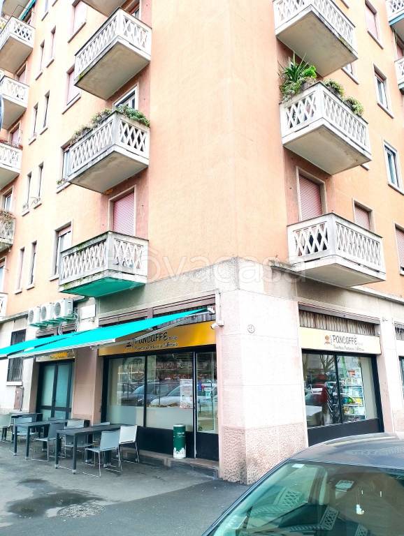 trivano in vendita a Milano in zona Prato Centenaro