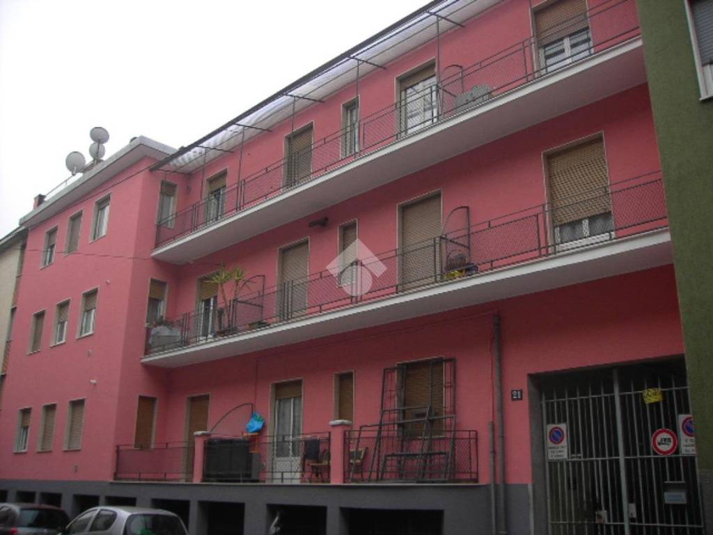 appartamento in vendita a Milano in zona Crescenzago